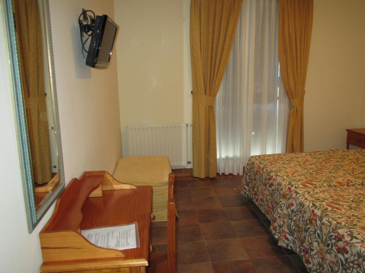 Hotel Ermintxo Ea Luaran gambar