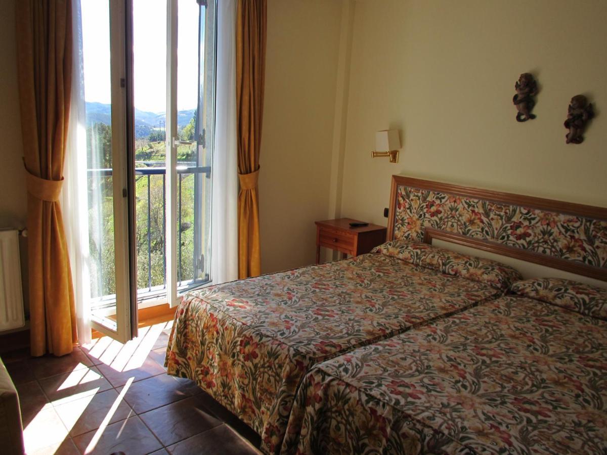 Hotel Ermintxo Ea Luaran gambar