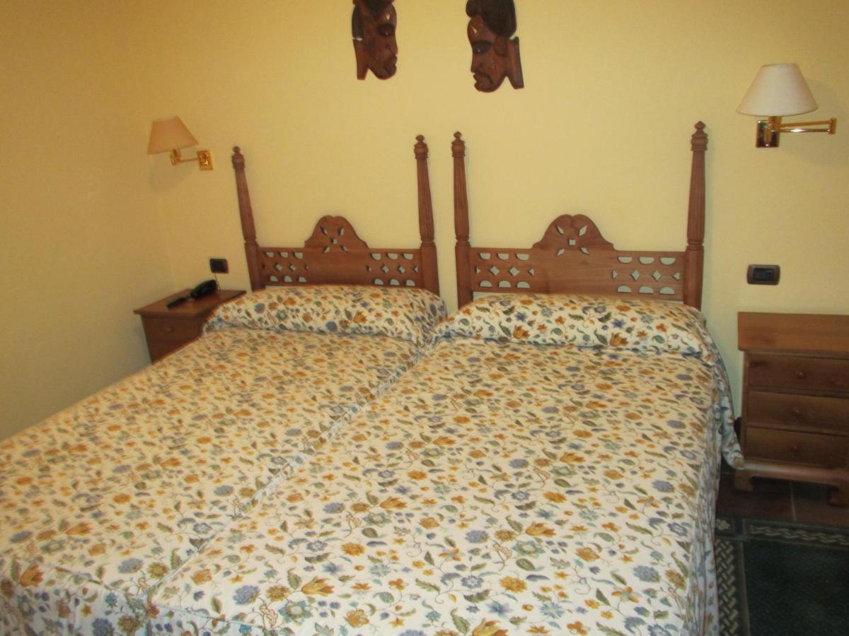 Hotel Ermintxo Ea Luaran gambar