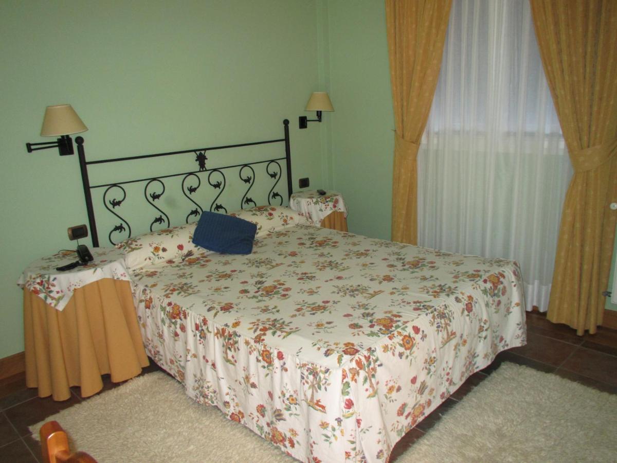 Hotel Ermintxo Ea Luaran gambar
